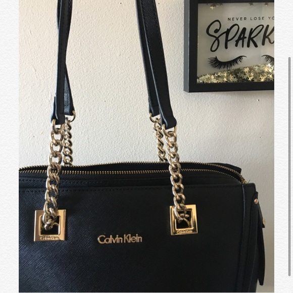 Calvin Klein black bag💋 - Picture 2 of 5